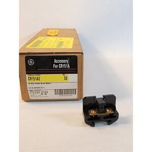 Box of 50 New GE General Electric CR151A2 Terminal Blocks 25A 600V